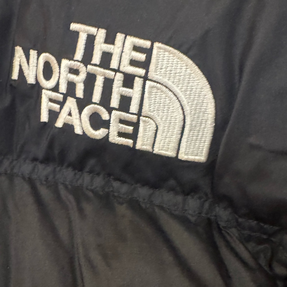The North Face Women’s 1996 Retro Nuptse 700-Fill Down Puffer Jacket – Black – S - Picture 12 of 15